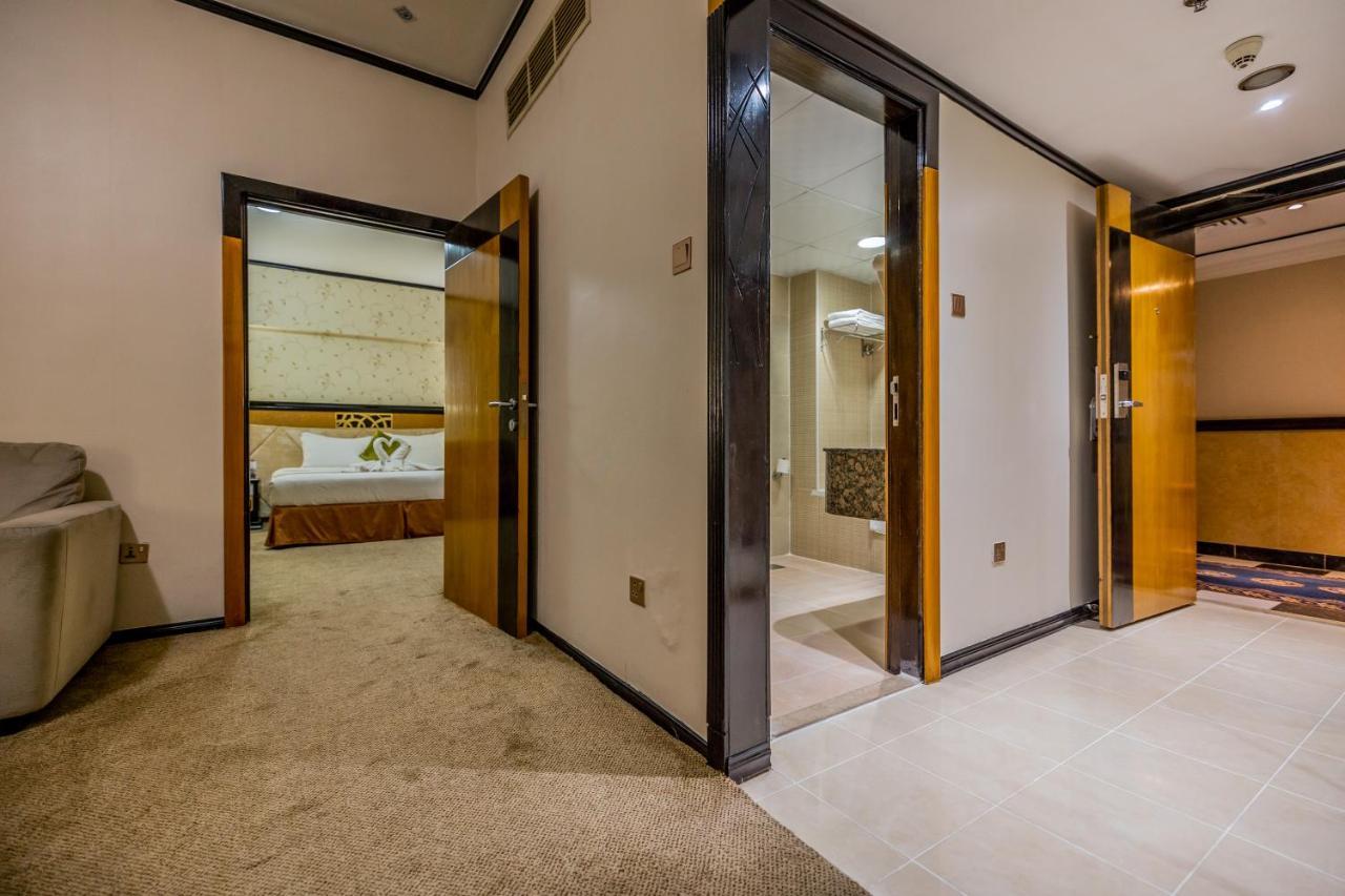 The Park Hotel Formerly Dubai Phòng bức ảnh