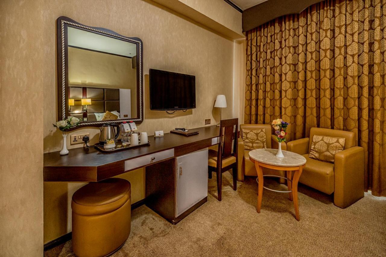 The Park Hotel Formerly Dubai Ngoại thất bức ảnh
