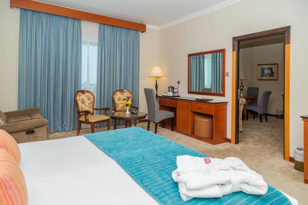 The Park Hotel Formerly Dubai Ngoại thất bức ảnh