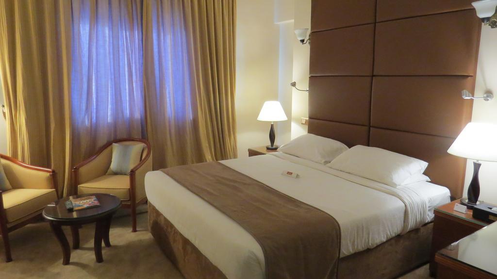 The Park Hotel Formerly Dubai Ngoại thất bức ảnh